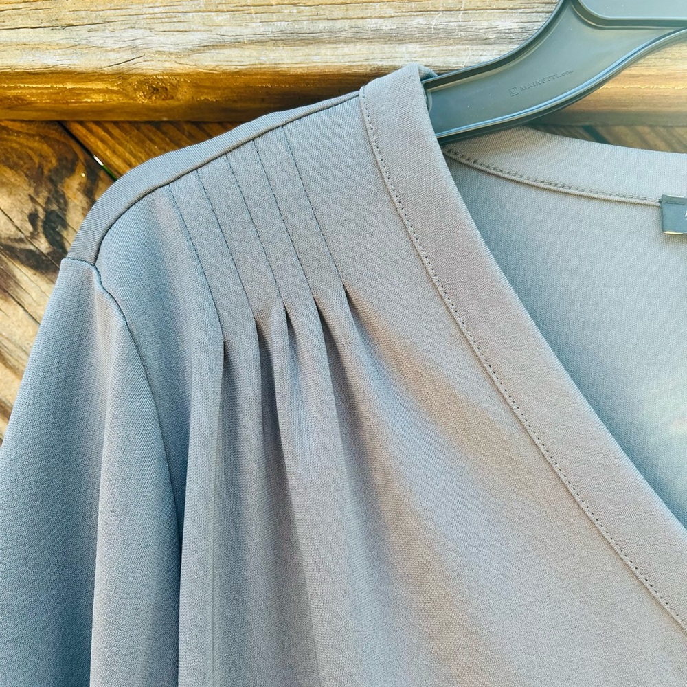 Ann Taylor Grey Blouse - Picture 2 of 4